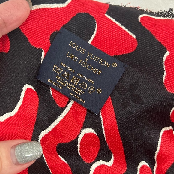 Louis Vuitton x URS Fischer scarf/shawl with box new never used. - Picture 2 of 8